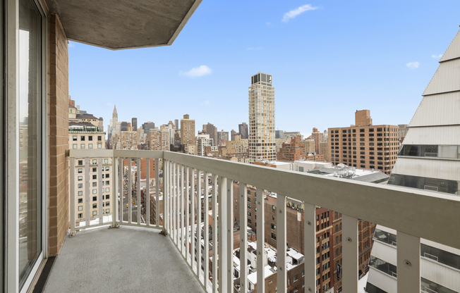 2 beds, 2 baths, 900 sqft, $6,750, Unit 23C