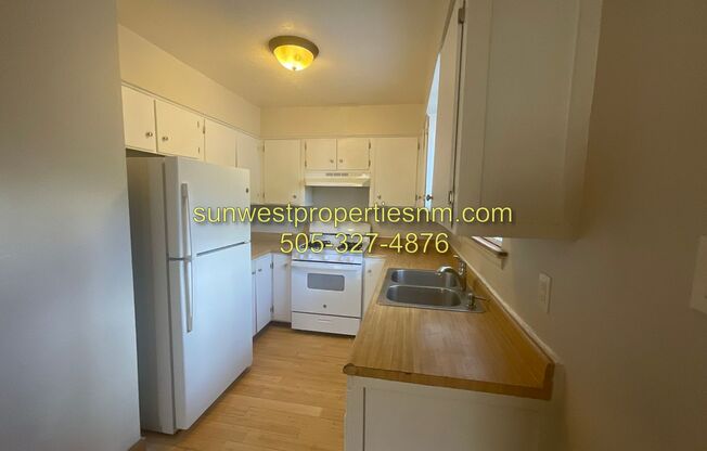 2 Bedroom, 1 Bath Duplex