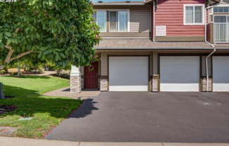 14735 SW SANDHILL LOOP