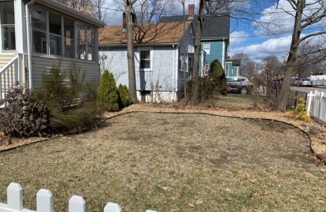 81 CLARE AVE