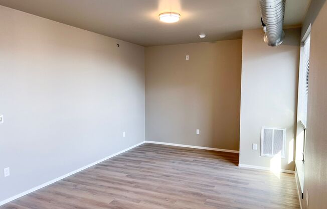 Studio, 1 bath, 567 sqft, $895, Unit Bldg 5 Apt 5320