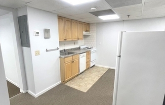 475 Commonwealth Ave