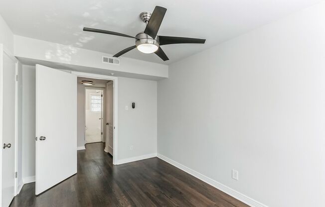 1 bed, 1 bath, 700 sqft, $1,450, Unit 4A