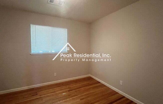 3 beds, 1 bath, $2,195