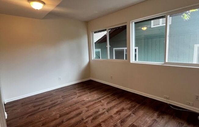 Newly Renovated Quiet 3 Bedroom Home!