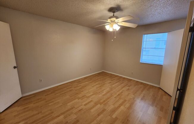 1 bed, 1 bath, 700 sqft, $1,190, Unit OCR-228