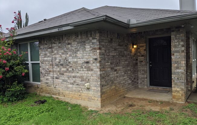 Spacious 3 Bedroom 2 Bath Half of Duplex Available- 76017