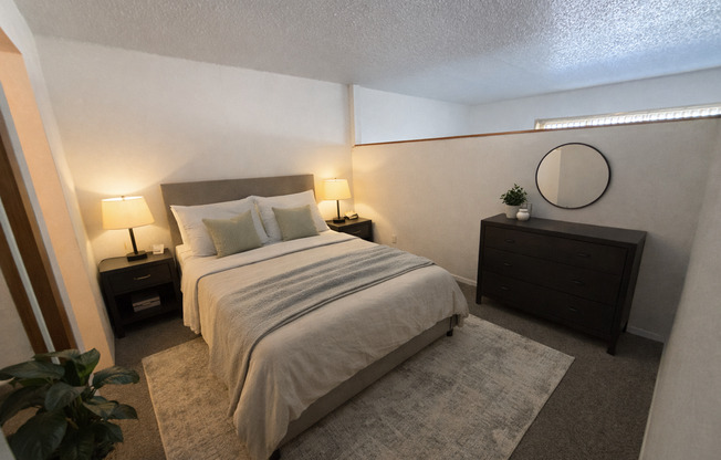 Studio, 1 bath, 500 sqft, $650, Unit 215