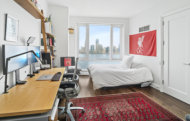 3 beds, 3 baths, 1,884 sqft, $18,000, Unit 28B