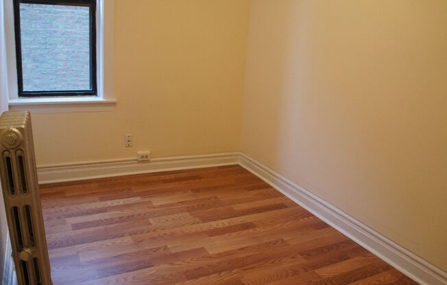 Studio, 1 bath, 381 sqft, $1,350, Unit 1532-3E
