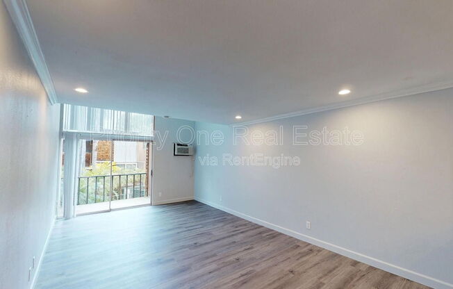 4545 COLLWOOD BLVD #17