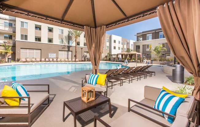 Pool lounge at Marc San Marcos Apartments