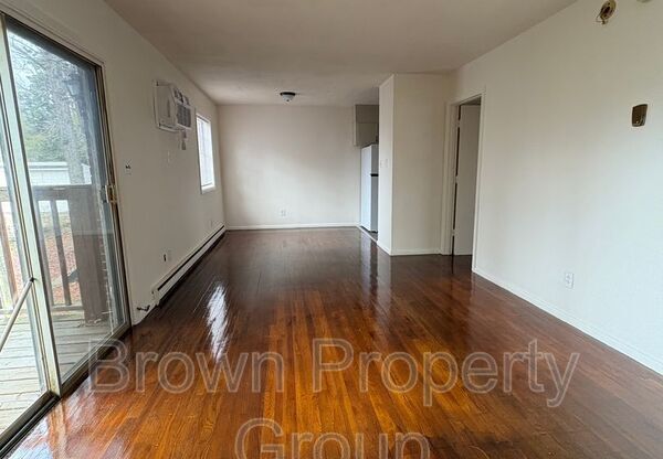 2450 D BRAGG BLVD