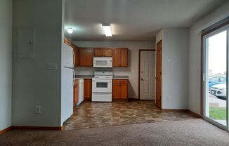 2 beds, 2 baths, 850 sqft, $985, Unit 304