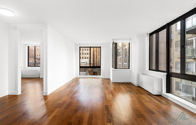 Instrata Gramercy