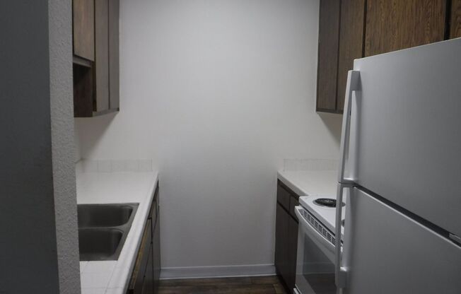 1 bed, 1 bath, $1,750, Unit 16