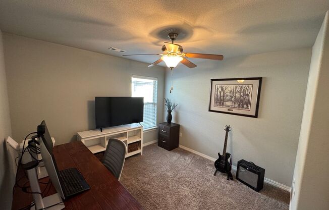 3 beds, 2 baths, $1,850