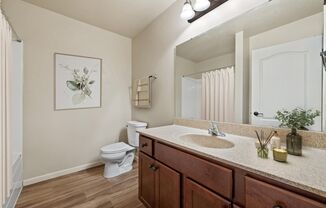 2 beds, 2 baths, 1,200 sqft, $1,595, Unit 727