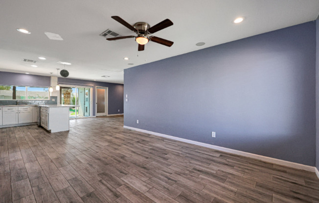 2701 E VILLA RITA DR