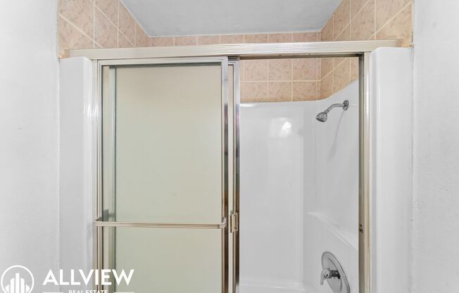 Studio, 1 bath, $2,450, Unit Unit 215