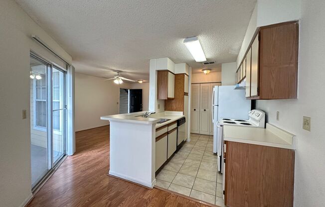 MOVE IN READY!!!! 1 BEDROOM 1 BATHROOM AVAILABLE FOR RENT (METROWEST) 32835