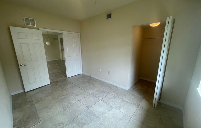 3 beds, 2 baths, $1,775, Unit # 2110