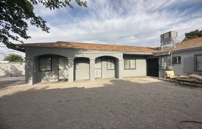 3 bedroom Home