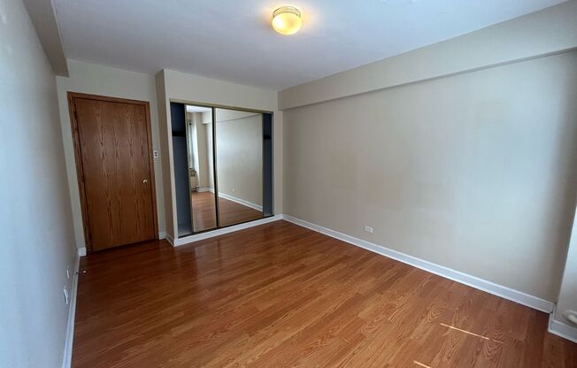 1 bed, 1 bath, 700 sqft, $1,850, Unit 418-0604