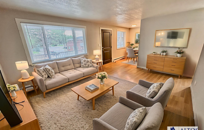 1 bed, 1 bath, 650 sqft, $1,125, Unit 19