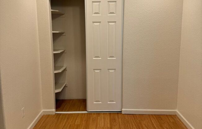 1 bed, 1 bath, 592 sqft, $1,129, Unit 185