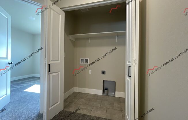 2 beds, 2.5 baths, 1,069 sqft, $1,695, Unit #U-11