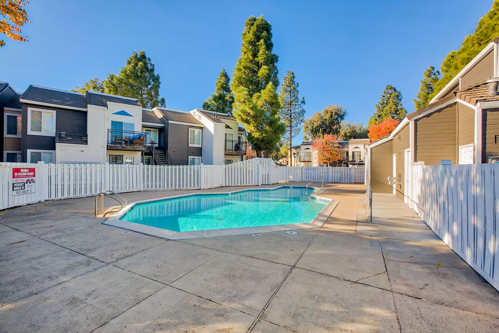 Willow Glen Apartments