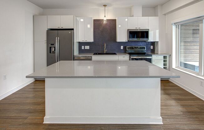 Chic South Congress Condo with Private Terrace