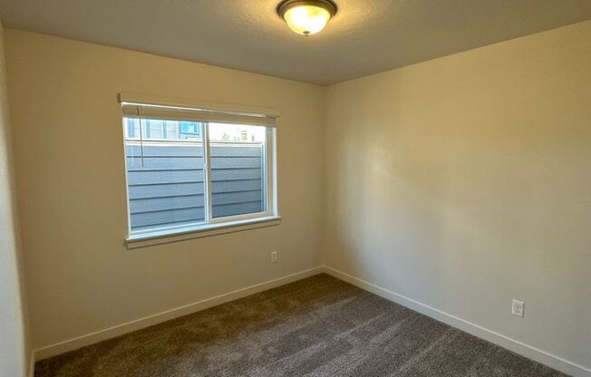 1 bed, 1 bath, 600 sqft, $1,400, Unit MM 625 - 851