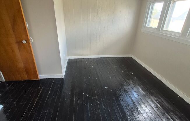 Spacious 5 Bed, 2 Bath Home – Cleveland – Section 8 Welcome!