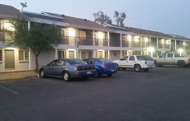 1 bed, 1 bath, 650 sqft, $1,195, Unit 225