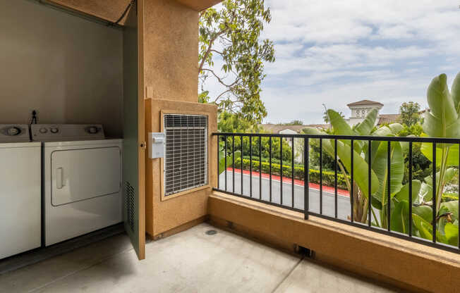 Balcony with Washer and Dryer
