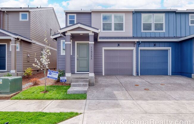 Beautiful NEW CONSTRUCTION 3 Bedroom 2.5 Bath DR Horton Townhome For Rent