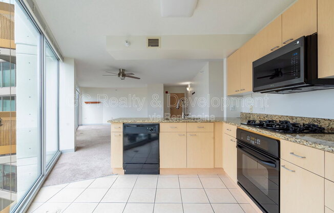 2 beds, 2 baths, 1,323 sqft, $3,100, Unit 820