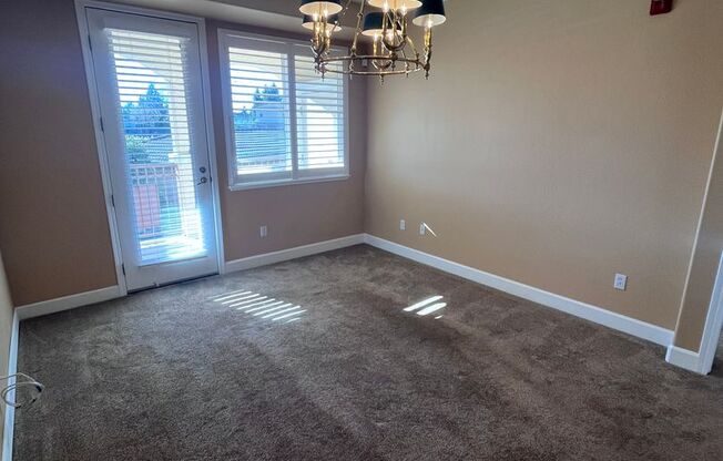 2 beds, 2 baths, $2,295, Unit # 326