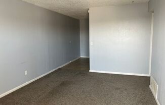 2 beds, 1 bath, 686 sqft, $900, Unit PV-20
