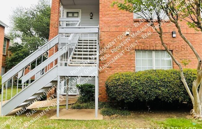 2101 SAINT MICHAEL DR