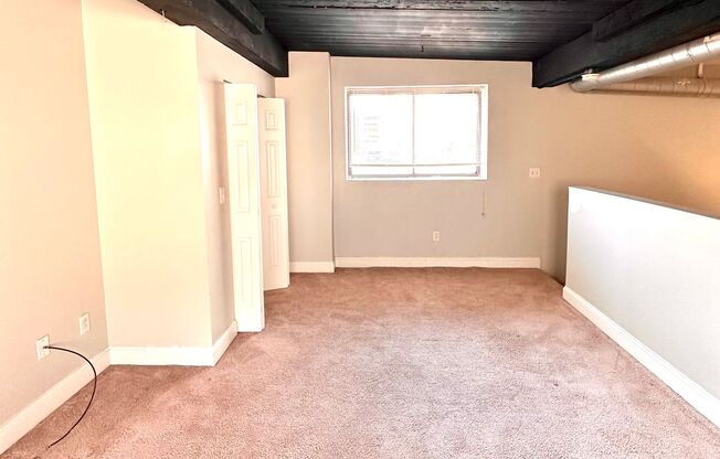 1 bed, 1 bath, 840 sqft, $1,875, Unit 102