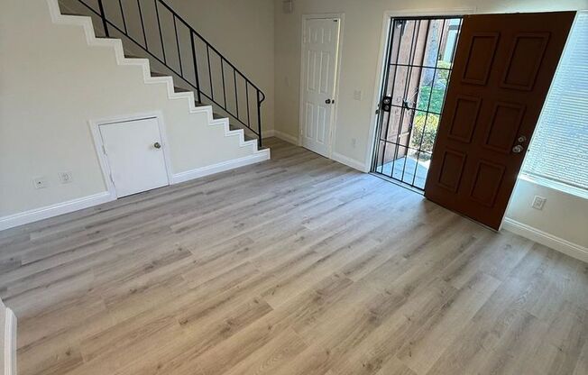 2 bedroom 1.5 Bath Upgraded Townhome