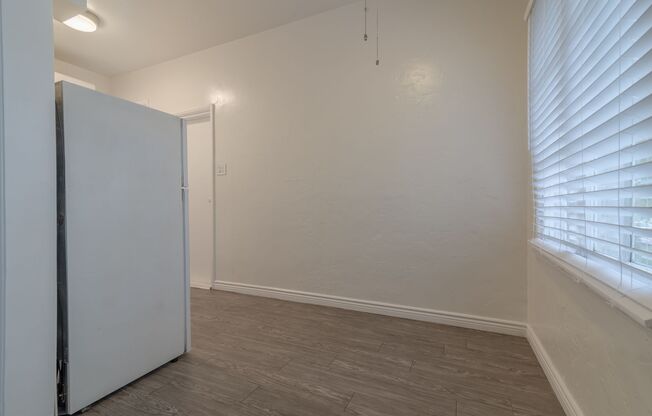 1 bed, 1 bath, $2,320, Unit 9033