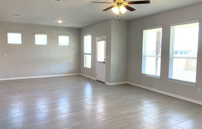 Large Single Level 4-bedroom in Oak Creek - Leander ISD