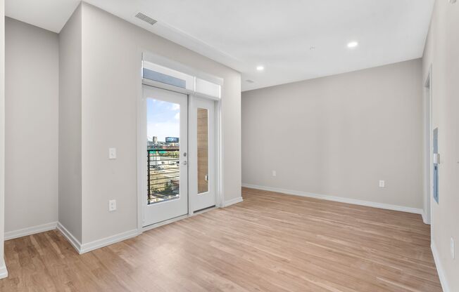Studio, 1 bath, 548 sqft, $1,760, Unit 513
