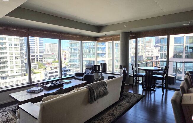 1 bed, 2 baths, 1,400 sqft, $4,200, Unit 1116