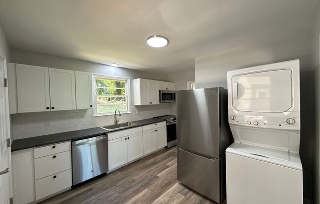 3-Bedroom Home Close to Uptown in Shannon Park!