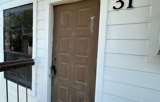 Studio, 1 bath, 432 sqft, $895, Unit 31
